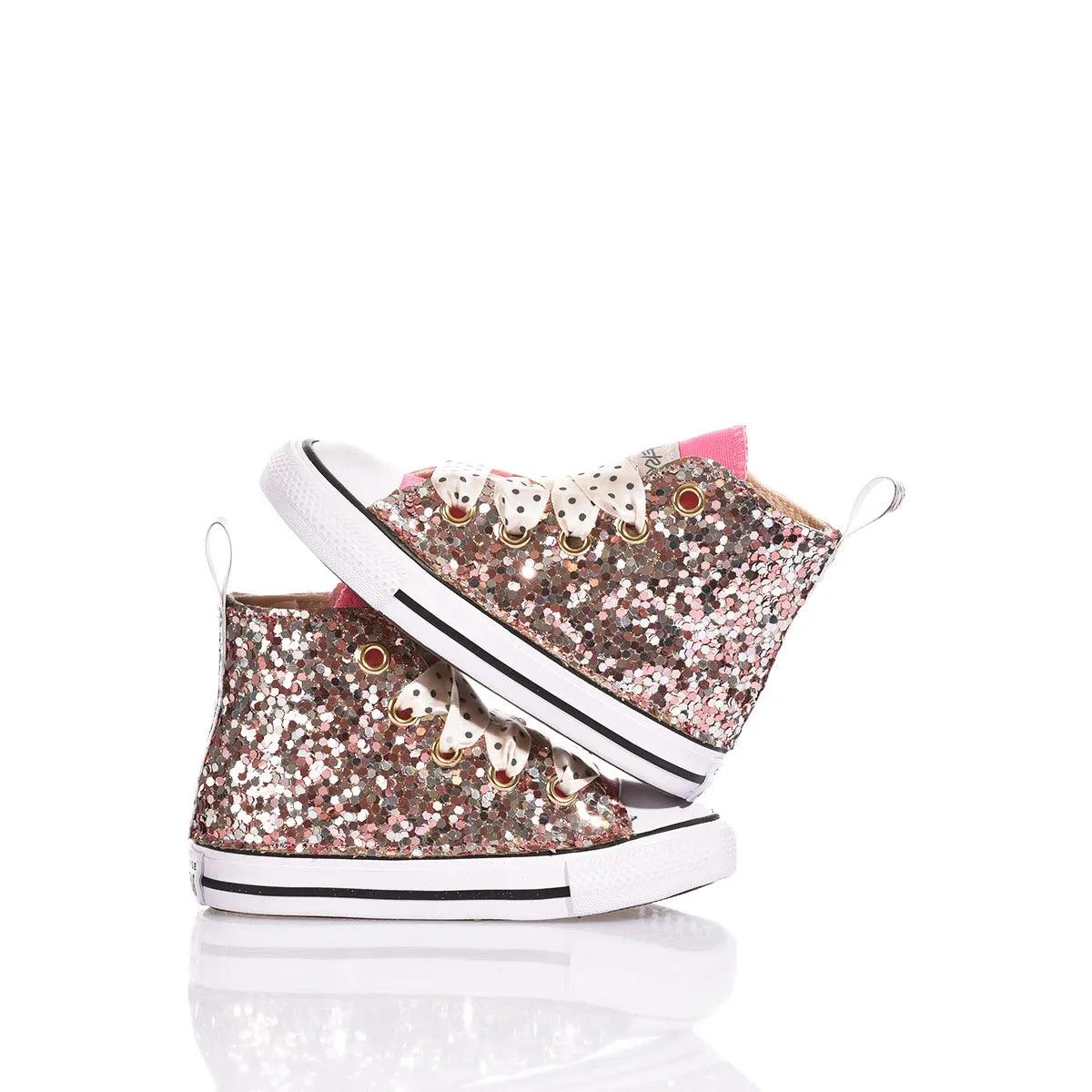 Sneakers glitterate per bambini, moda per mamme premaman, scarpe bimbo trendy