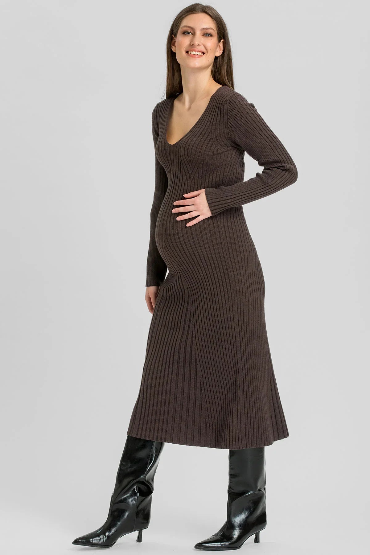 Brown ribbed maternity midi dress with a V-neckline, slightly flared silhouette and comfortable fit