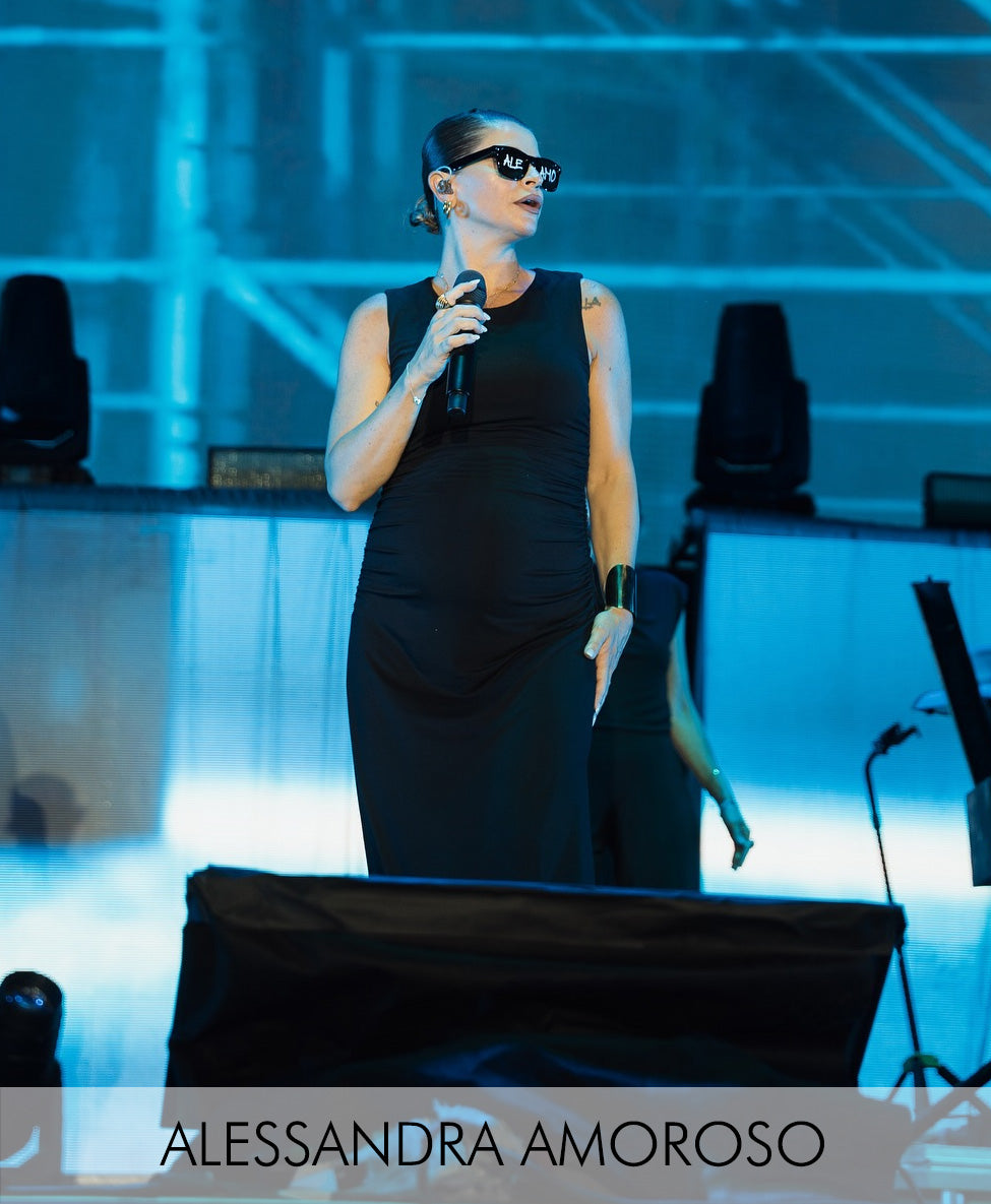 Alessandra Amoroso Veste abito premaman Pietro Brunelli