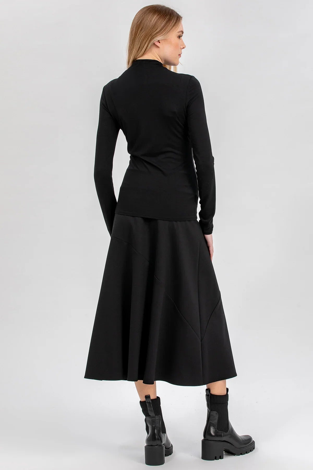 Gonna premaman nera lunga a ruota, abbigliamento premaman elegante e confortevole