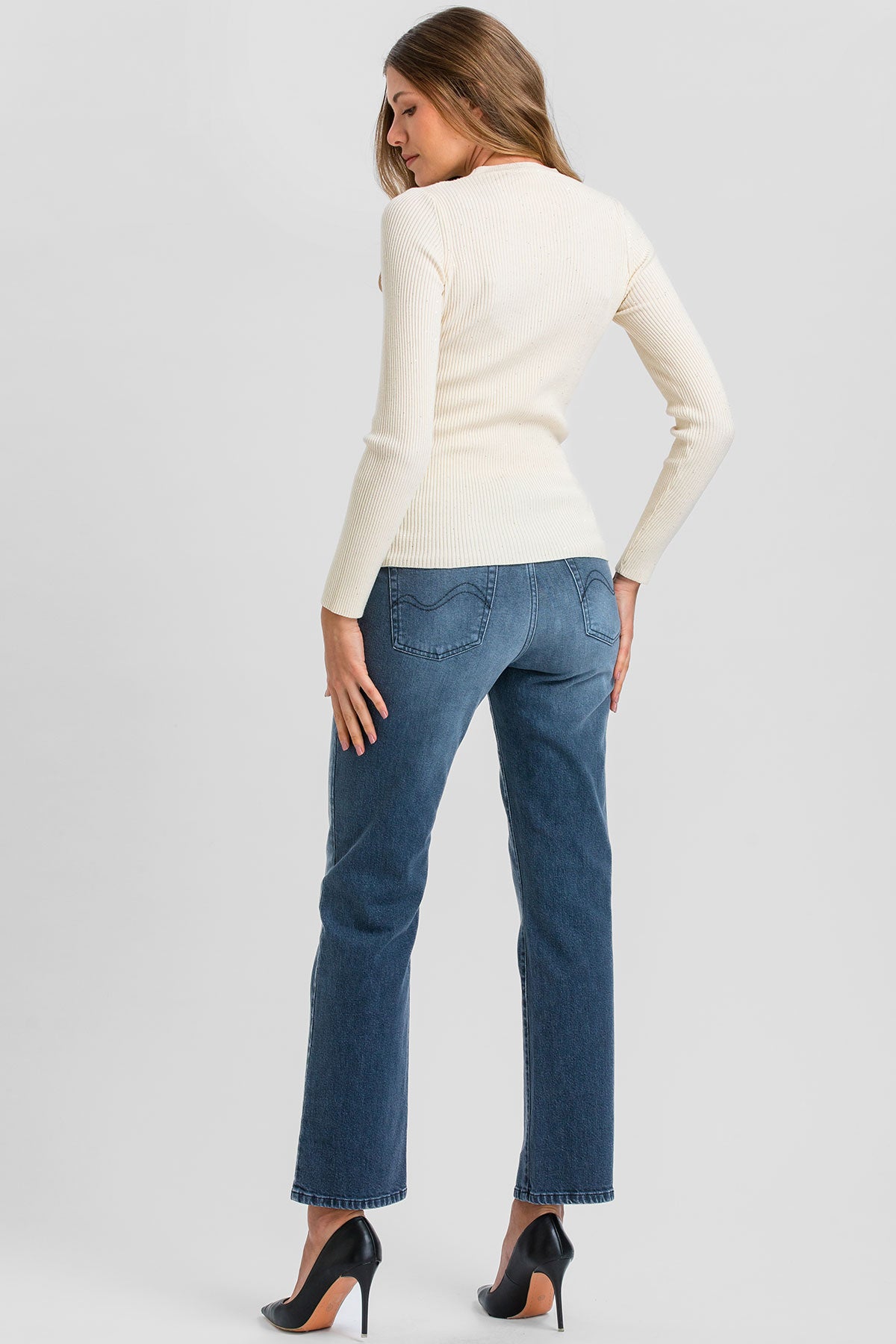 STRAIGHT ANKLE W930 | Straight-Leg Maternity Jeans