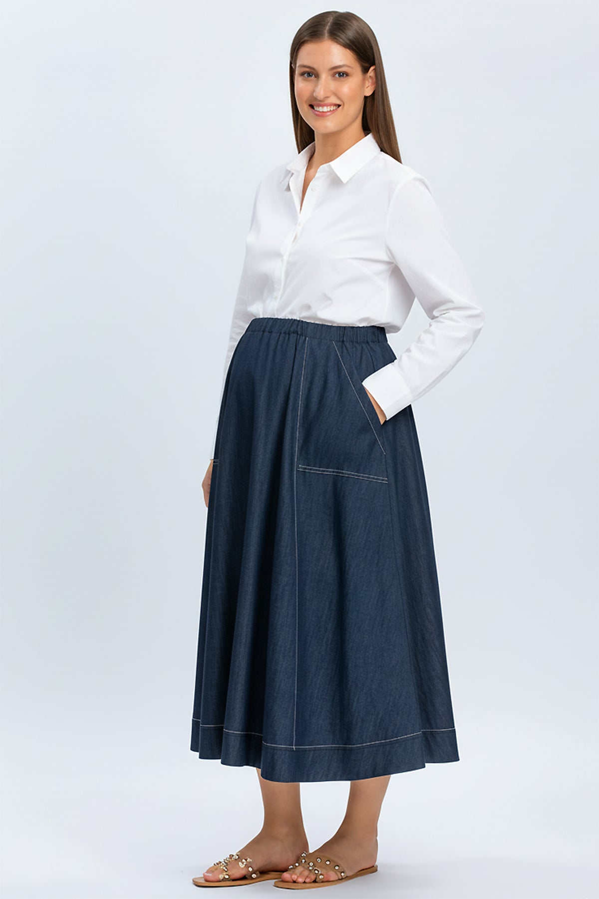 Gonna premaman lunga in denim blu con elastico in vita, abbigliamento premaman elegante