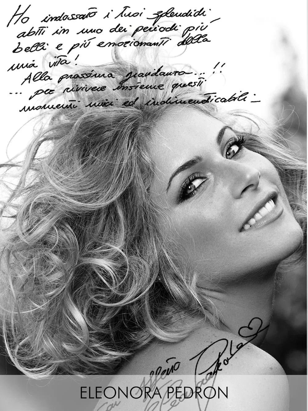 Ritratto in bianco e nero di Eleonora Pedron con dedica per abiti premaman.