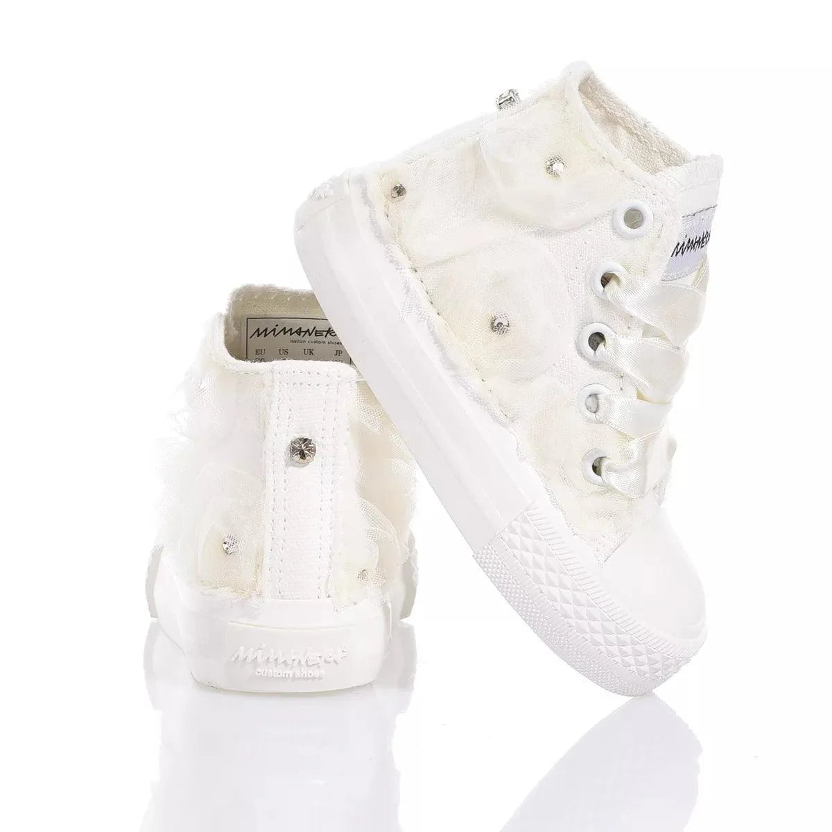 Sneakers bianche con decorazioni in tulle e strass, scarpe moda premaman eleganti