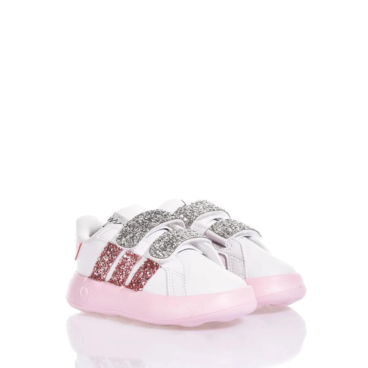 Sneakers bianche bambina con glitter rosa e argento, ideali per look premaman casual