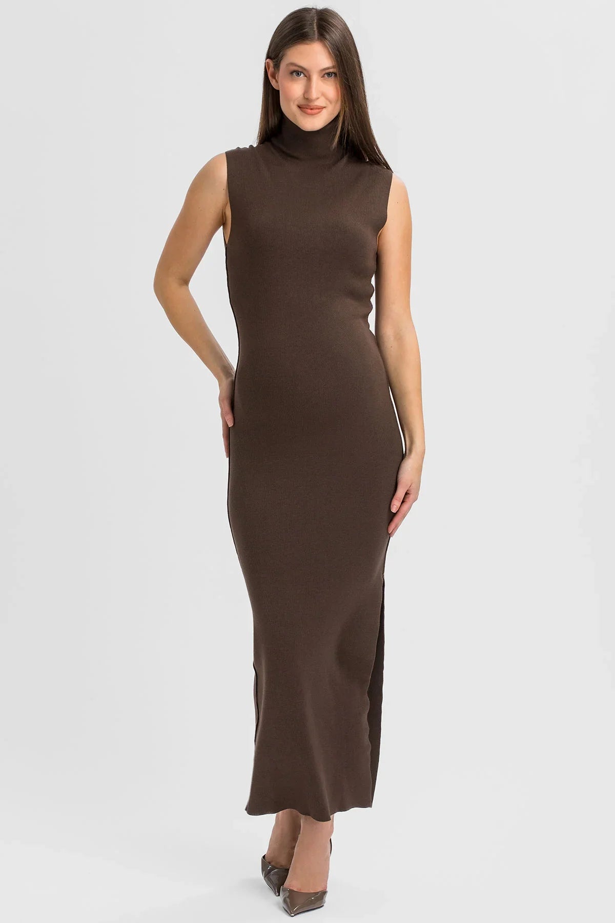 Abito premaman aderente marrone in maglia stretch