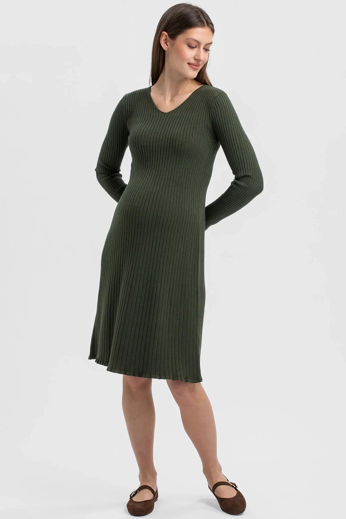  Abito Premaman Verde Oliva Svasato con Scollo a V