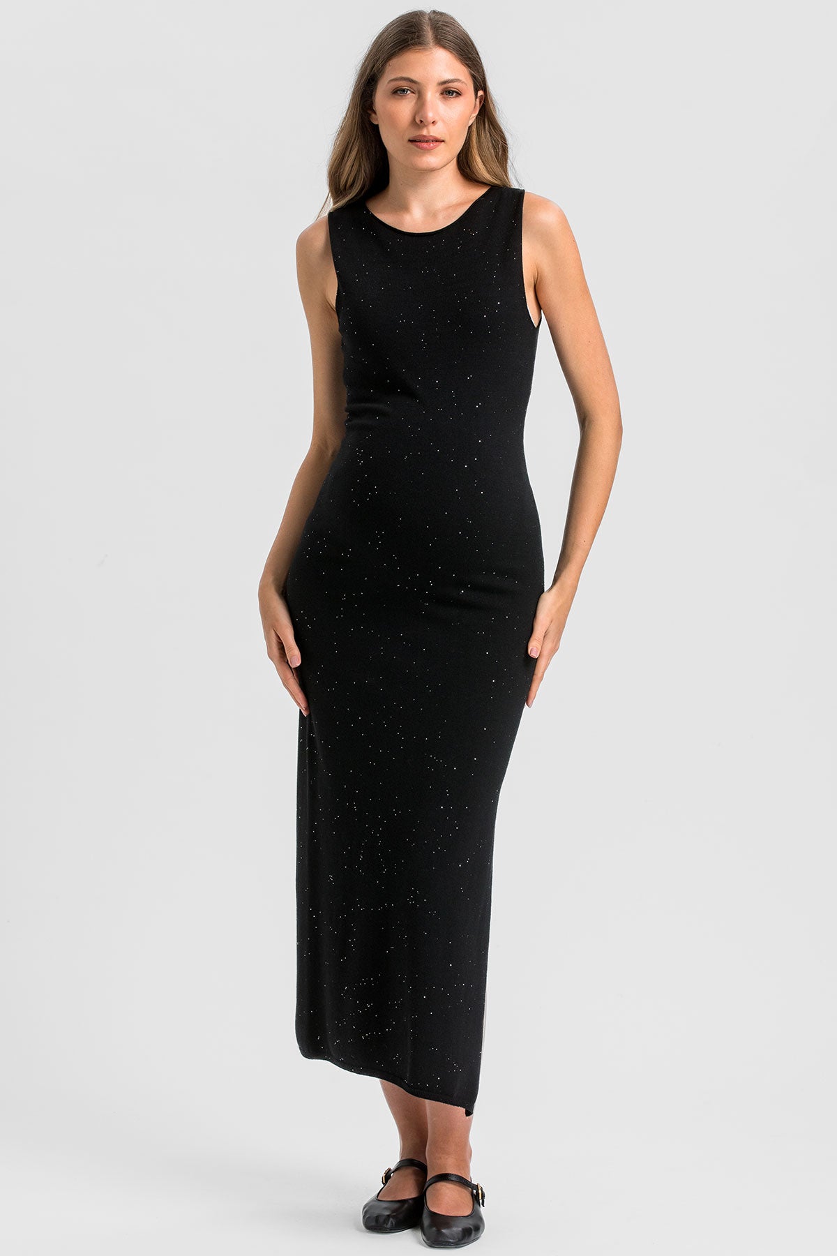 ETOILE | Black Fitted Maternity Dress with Round Neckline
