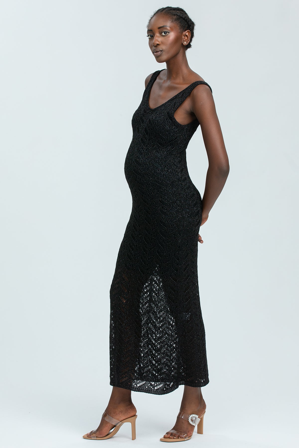 Abito premaman elegante nero lungo senza maniche, modello donna incinta, moda maternità