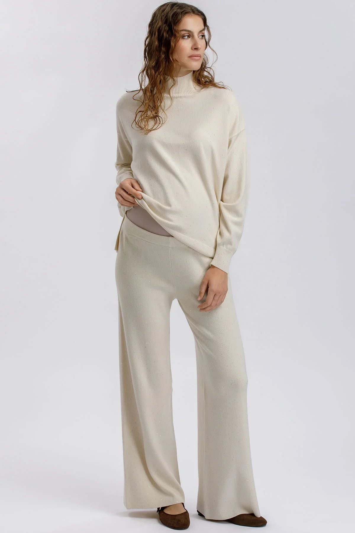 Pantaloni Premaman Crema a Gamba Larga con micro paillettes