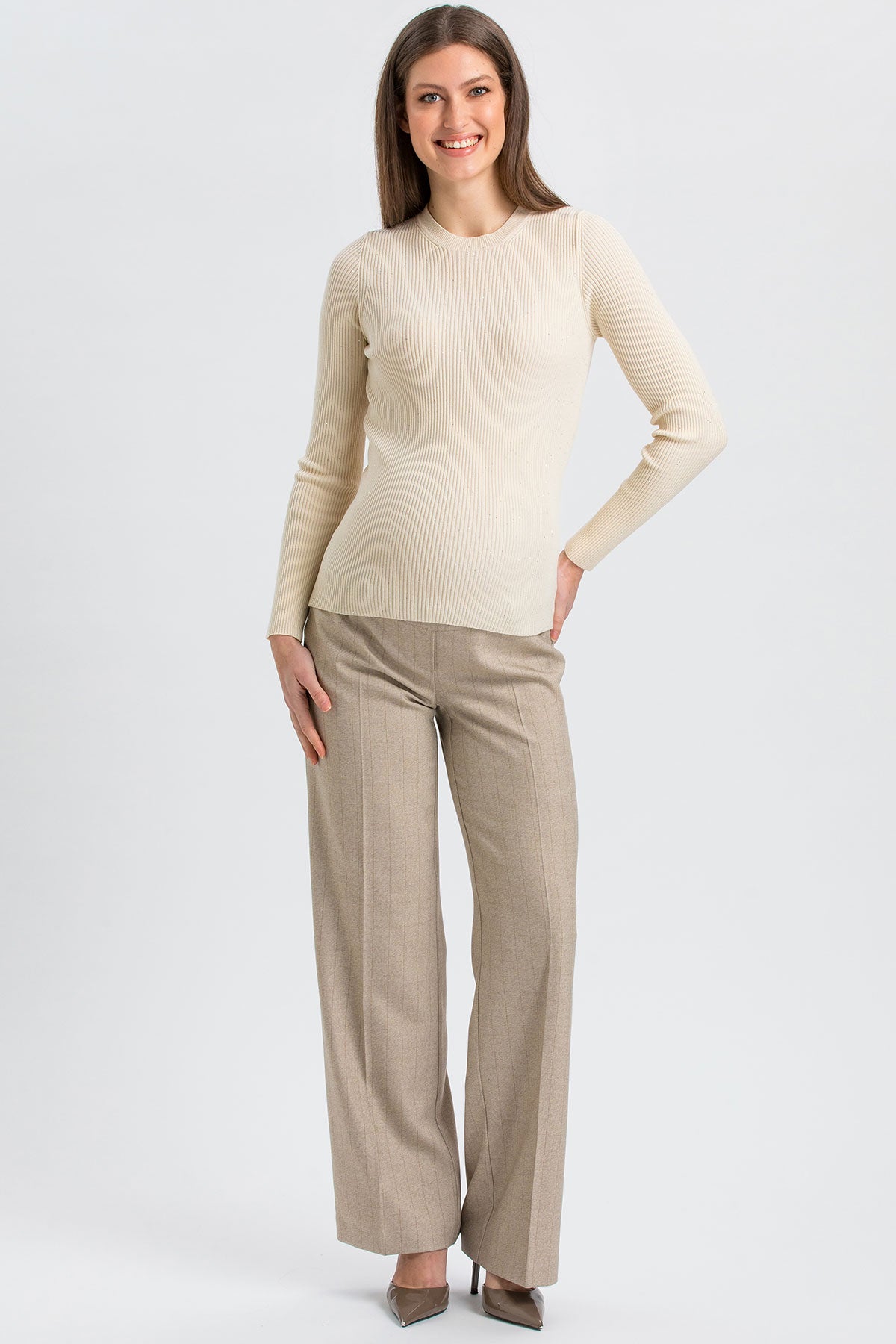 Pantaloni Premaman Beige a Gamba Larga