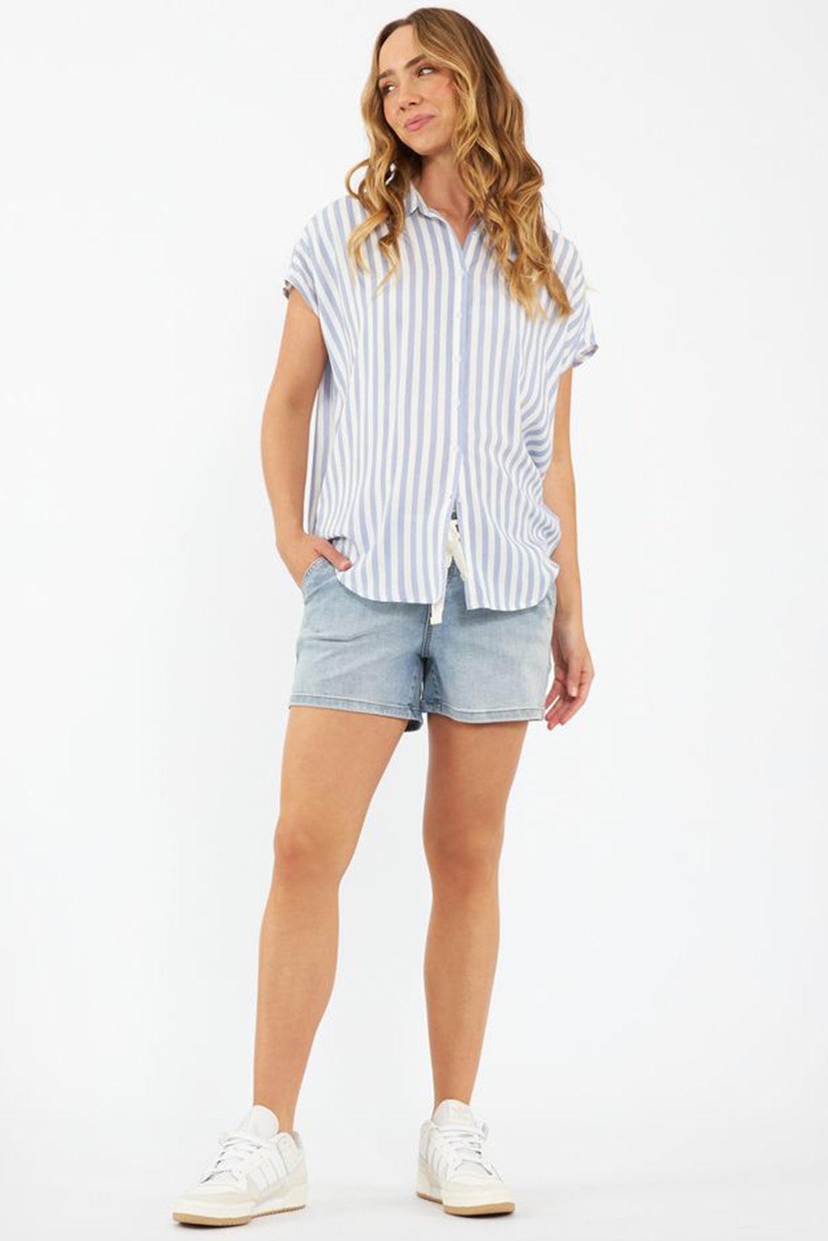 QUINN | Camicia Premaman e Allattamento a Righe Azzurre
